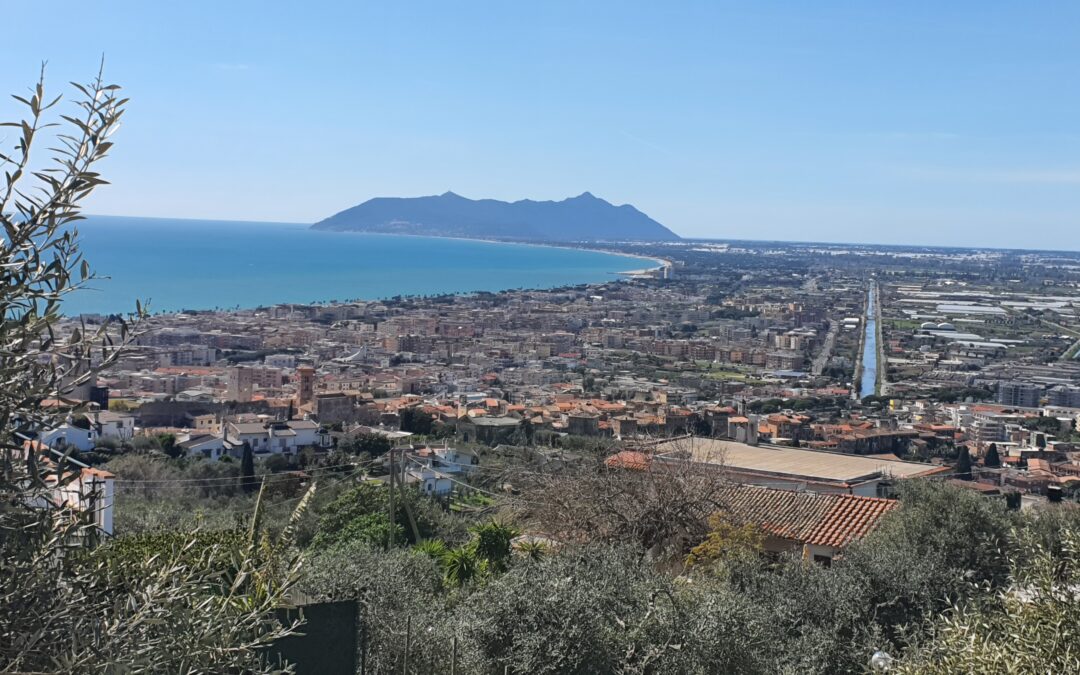 Evoluzione e Prospettive degli Affitti Turistici a Terracina: Il Futuro Promettente delle Strutture Ricettive – Evolution and Prospects of Tourist Rentals in Terracina: The Promising Future of Accommodation Facilities